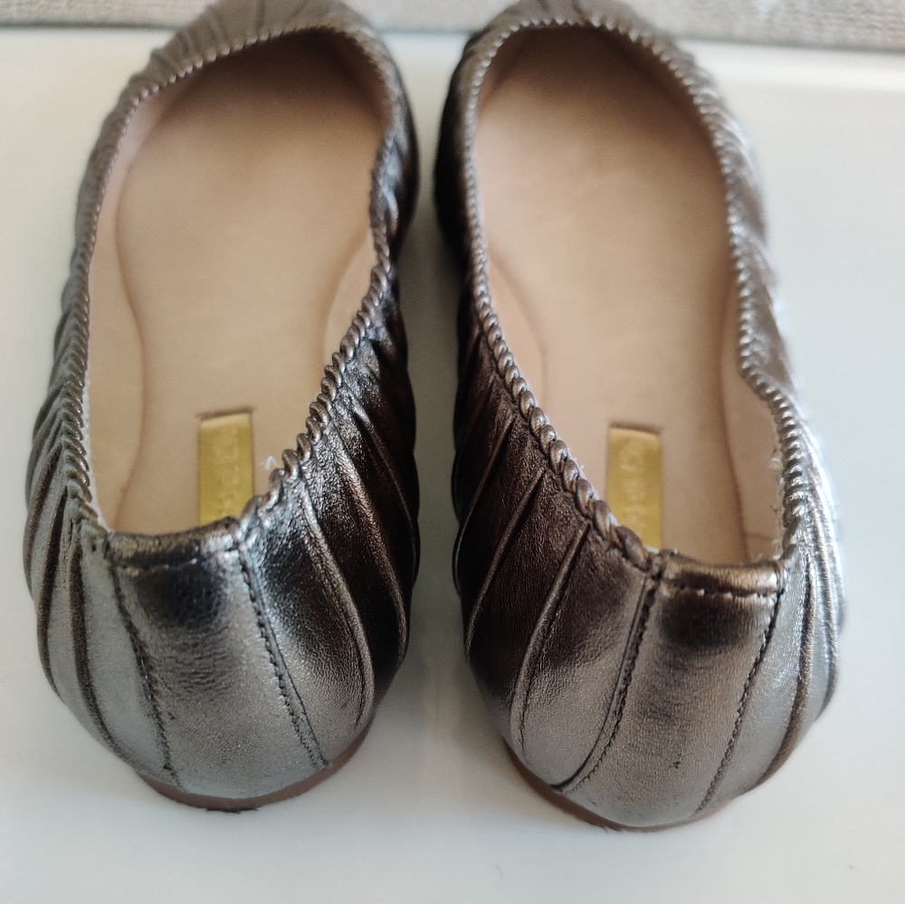 Louise et Cie Ashlin Pewter Leather Flats - Picture 4 of 5